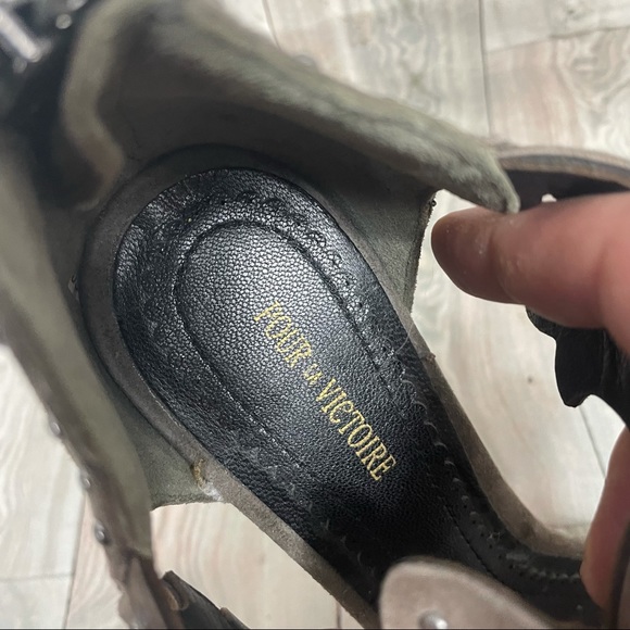 POUR LA VICTOIRE Vassy Studded Suede Heel Sandals Charcoal Grey 6.5 - Picture 9 of 16